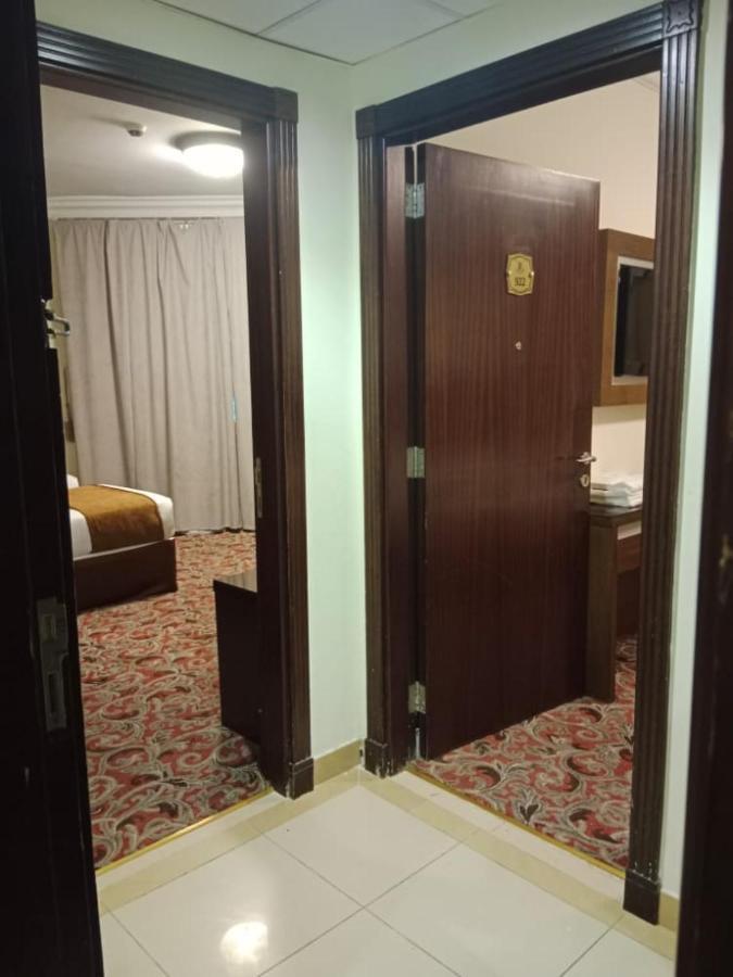 Sky View Hotel, Madinah Медина Экстерьер фото