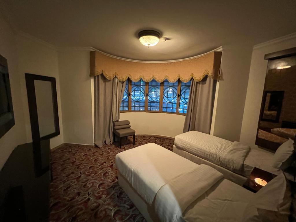 Sky View Hotel, Madinah Медина Экстерьер фото
